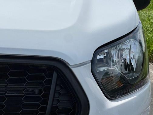 OXFORD WHITE 2024 Ford Transit-350 XL