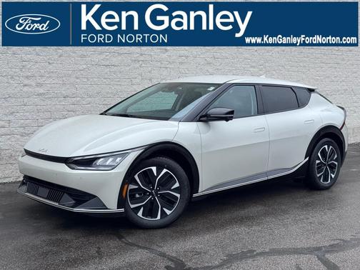 2022 Kia EV6 Wind