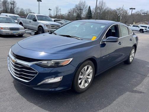 Northsky Blue Metallic 2019 Chevrolet Malibu LT
