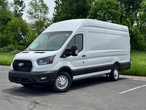 OXFORD WHITE 2026 Ford Transit-350 Base
