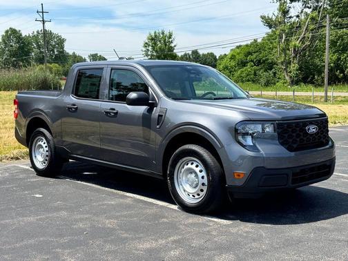 CARBONIZED GRAY METALLIC 2026 Ford Maverick XL