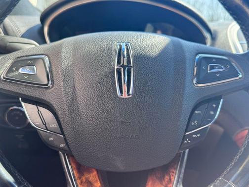 BLACK VELVET 2017 Lincoln MKX Reserve