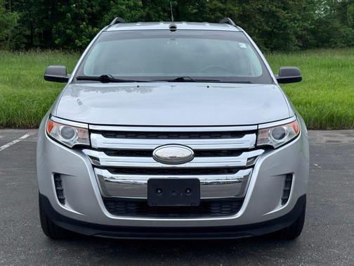 INGOT SILVER METALLIC 2014 Ford Edge SE