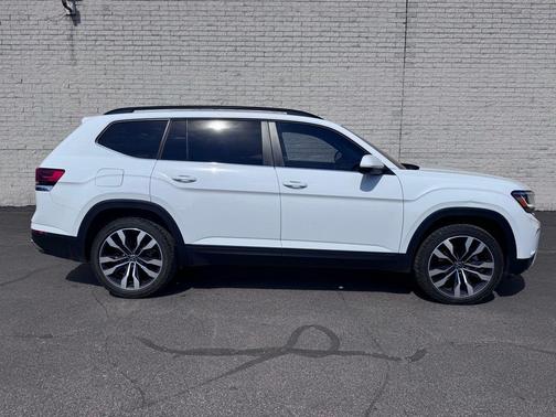 2022 Volkswagen Atlas 3.6L SE w/Technology