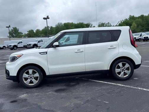 Clear White 2019 Kia Soul Base