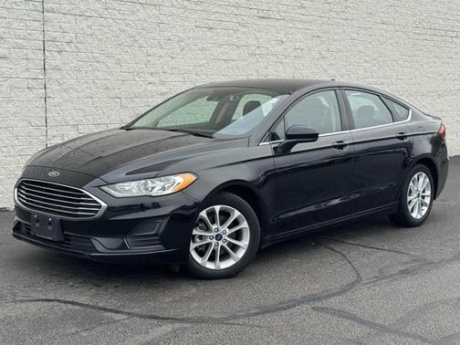 2020 Ford Fusion Hybrid SE