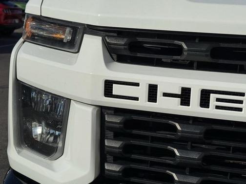 2022 Chevrolet Silverado 2500 Custom