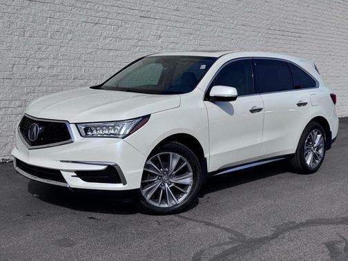 White Diamond Pearl 2017 Acura MDX 3.5L w/Technology Package