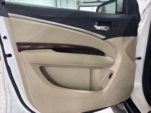 2017 Acura MDX 3.5L w/Technology Package