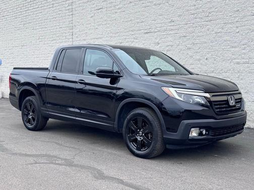 2017 Honda Ridgeline Black