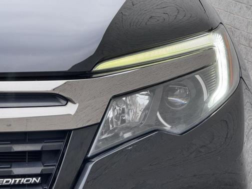 2017 Honda Ridgeline Black