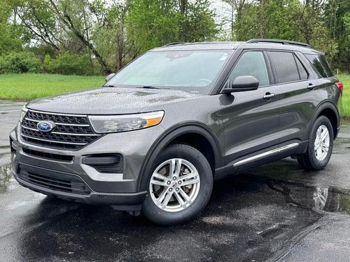 MAGNETIC METALLIC 2020 Ford Explorer XLT