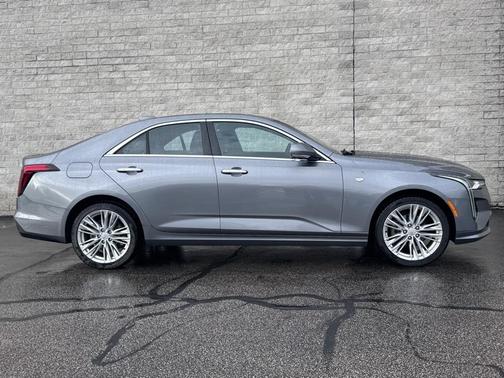 2022 Cadillac CT4 Premium Luxury