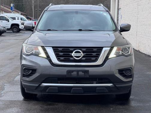 2018 Nissan Pathfinder S