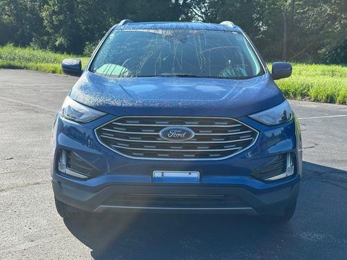 Atlas Blue Metallic 2022 Ford Edge SEL