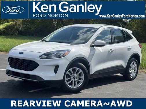 2021 Ford Escape SE