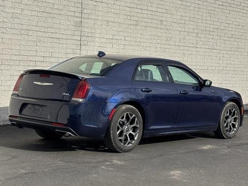 2017 Chrysler 300 S