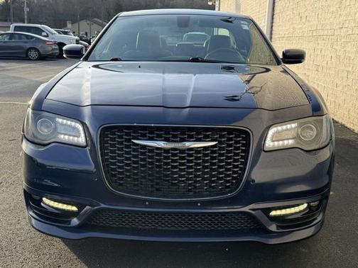 2017 Chrysler 300 S