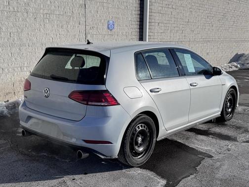 2019 Volkswagen Golf GTI 2.0T S 4-Door