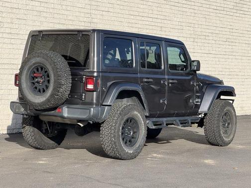 2018 Jeep Wrangler Unlimited Sahara