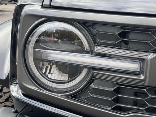 SHADOW BLACK 2025 Ford Bronco Raptor