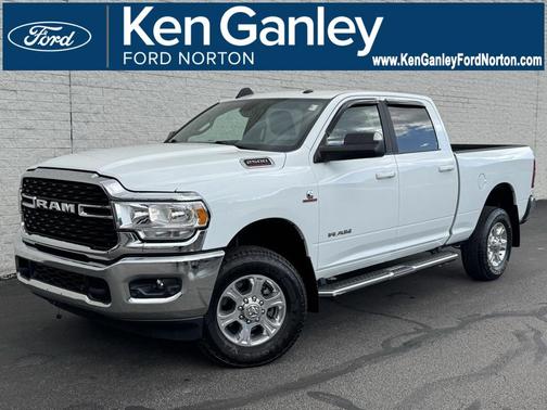 2022 RAM 2500 Big Horn Crew Cab 4x4 6'4' Box