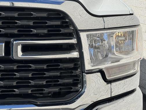 2022 RAM 2500 Big Horn Crew Cab 4x4 6'4' Box