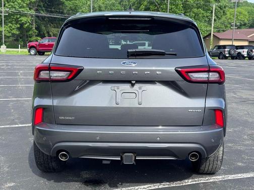 CARBONIZED GRAY METALLIC 2023 Ford Escape ST-Line Select