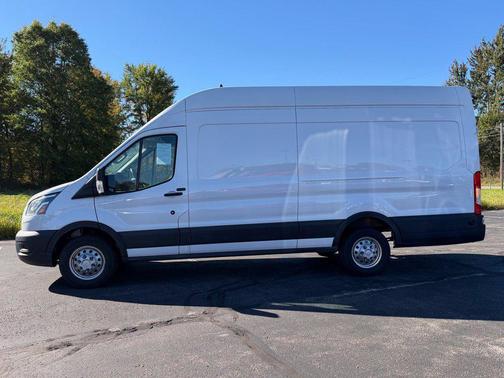 Oxford White 2024 Ford Transit-350 Base