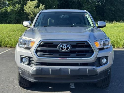 2016 Toyota Tacoma SR5