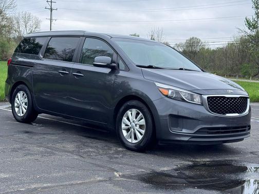 Platinum Graphite Pearl Metallic 2016 Kia Sedona LX