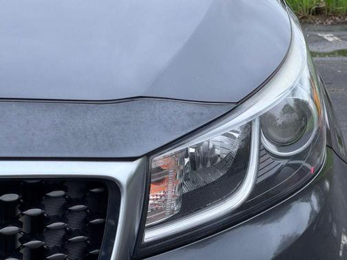 Platinum Graphite Pearl Metallic 2016 Kia Sedona LX