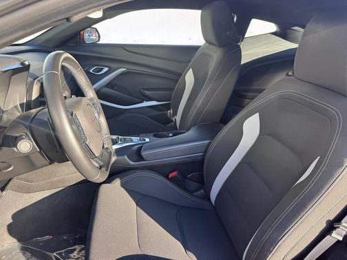 2024 Chevrolet Camaro 1LT