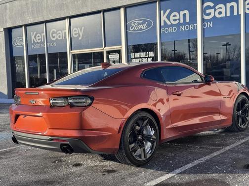 2024 Chevrolet Camaro 1LT