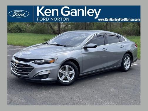 Sterling Gray Metallic 2025 Chevrolet Malibu 1LS