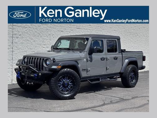 Sting-Gray Clearcoat 2020 Jeep Gladiator Sport S