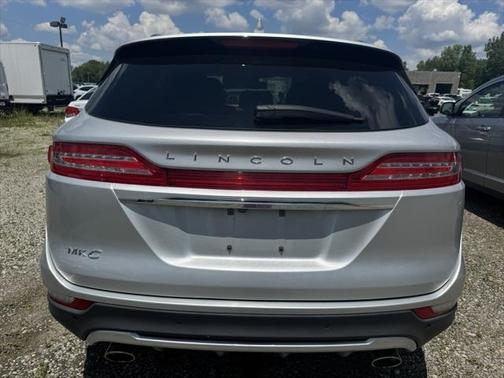 2019 Lincoln MKC Standard