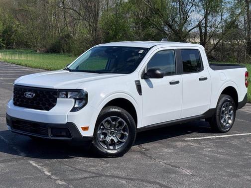 Oxford White 2026 Ford Maverick XLT