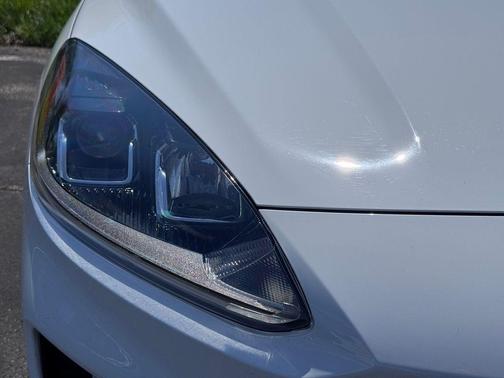 OXFORD WHITE 2022 Ford Escape S