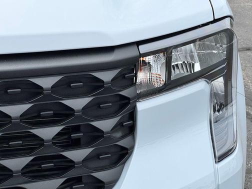 SPACE WHITE METALLIC 2026 Ford Maverick XLT