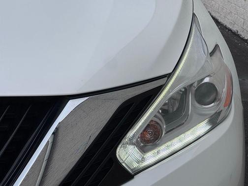 Pearl White 2016 Nissan Murano S