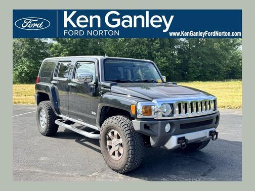 Black 2008 Hummer H3 Base