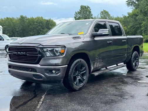 Granite Crystal Metallic Clearcoat 2020 RAM 1500 Big Horn/Lone Star