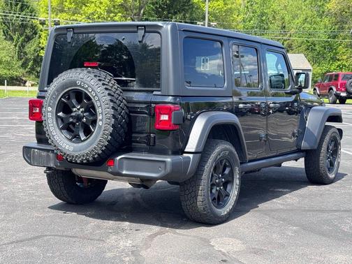 Black Clearcoat 2021 Jeep Wrangler Willys