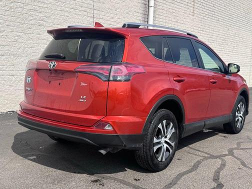 Hot Lava 2016 Toyota RAV4 LE