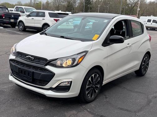 Summit White 2021 Chevrolet Spark 1LT