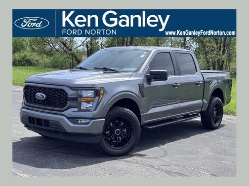 CARBONIZED GRAY METALLIC 2023 Ford F-150 XL