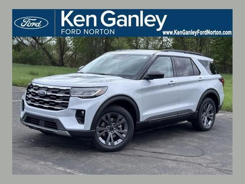 SPACE WHITE METALLIC 2026 Ford Explorer Active