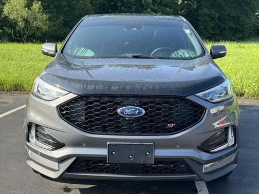 2021 Ford Edge ST
