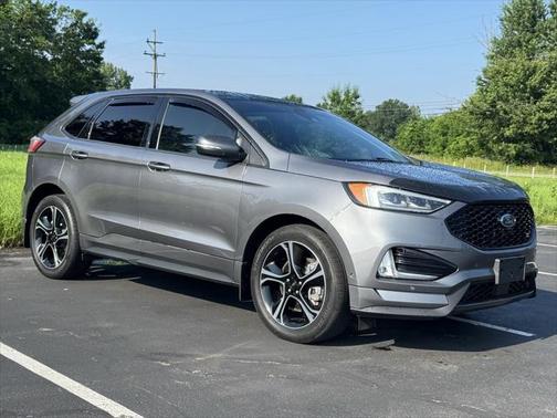2021 Ford Edge ST